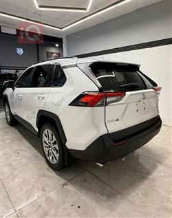 تويوتا راف 4